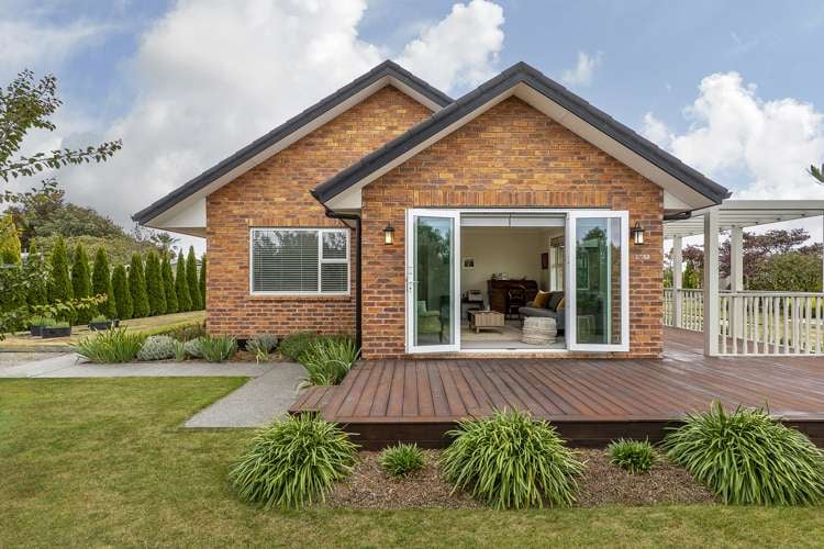 10 Dundee Close Darfield_19