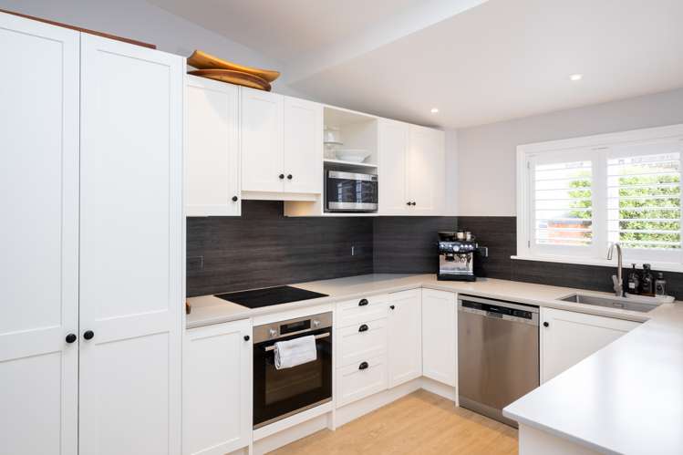 9 Lincoln Road Bluff Hill_11