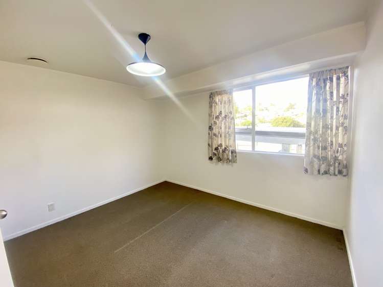 64 Moore Street Hillcrest_4