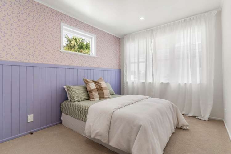 24D Clinton Avenue Te Atatu Peninsula_12