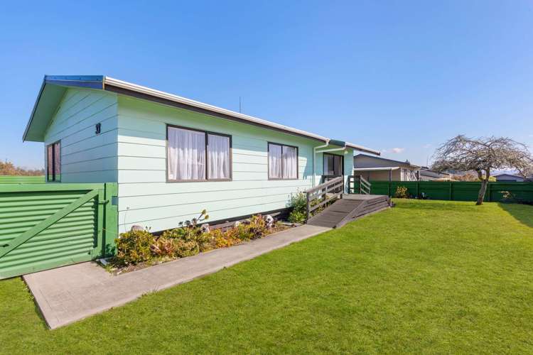 33 Sunrise Avenue Owhata_17