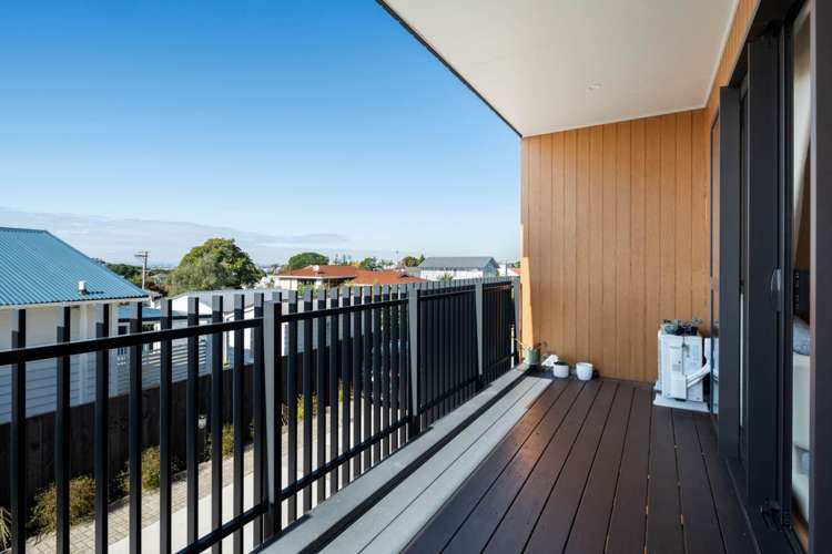 4/128 Onewa Road Northcote_8