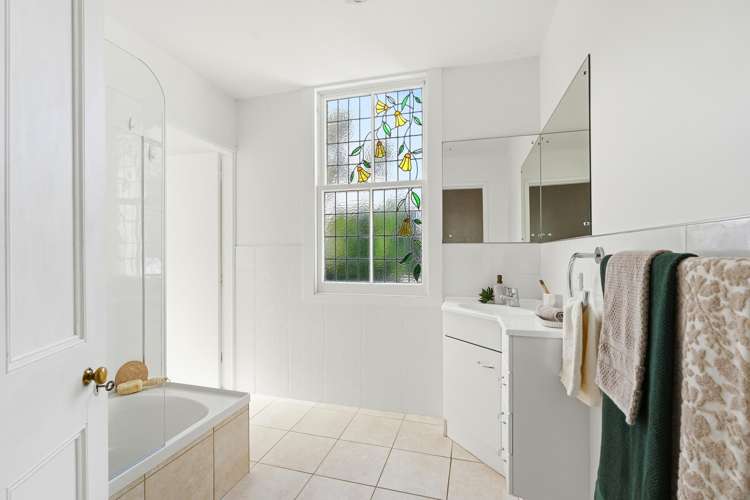 80 Great North Road St Johns Hill_14