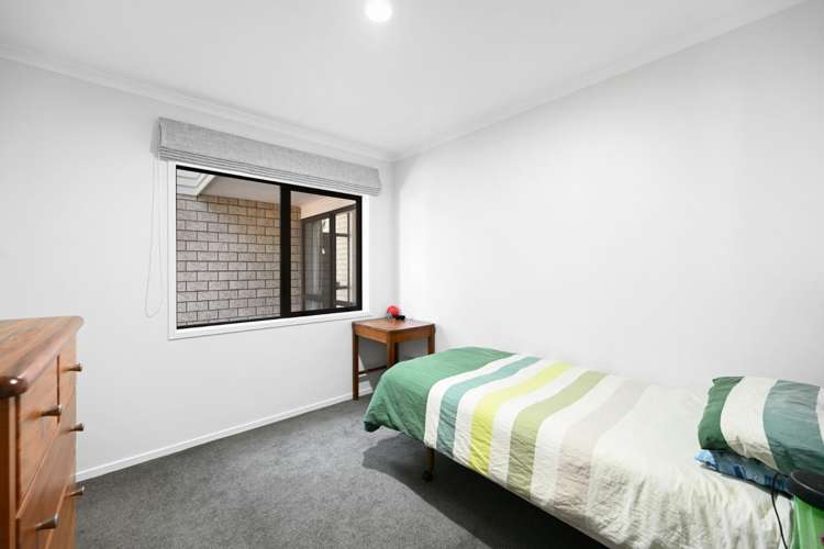 36 Madison Street 11373_13