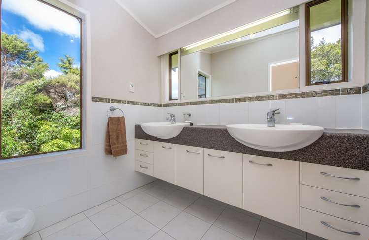 9 Raymond Terrace Northcote_9