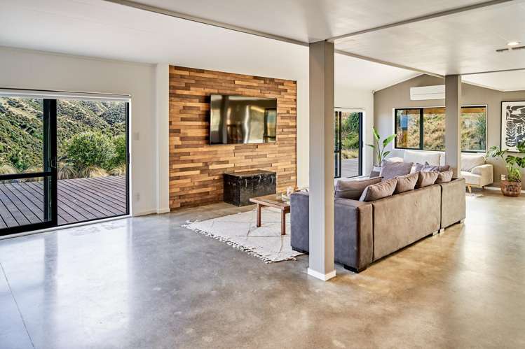 1029 Ohariu Valley Road_4