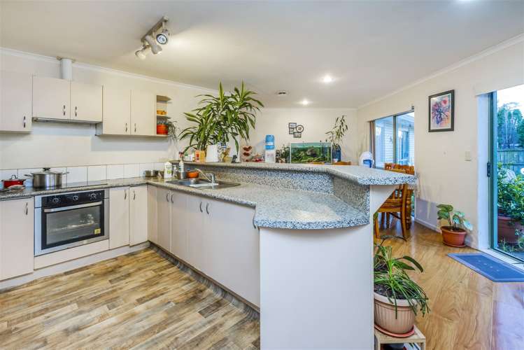 76 Crossandra Drive Mangere_8
