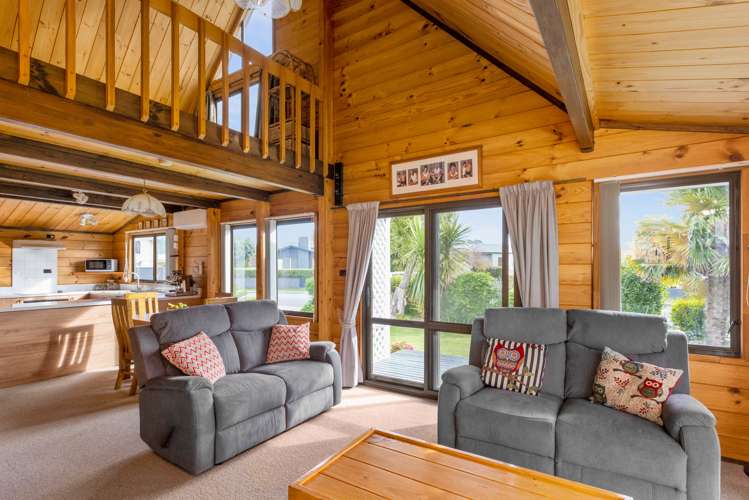 19 Valerie Street Clive_17