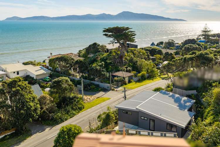 79 The Esplanade Raumati South_2