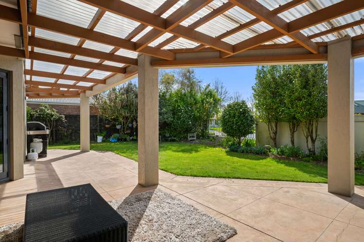 17 Ashton Mews Casebrook_22