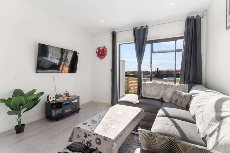 44 Parahau Road Papakura_3