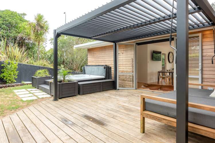 113 Ocean View Road Oneroa_8