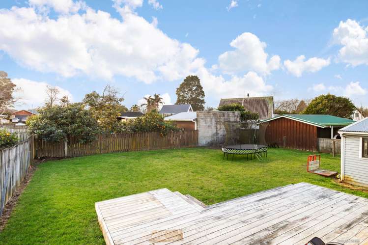 39 Paterson Avenue West Pukekohe_18