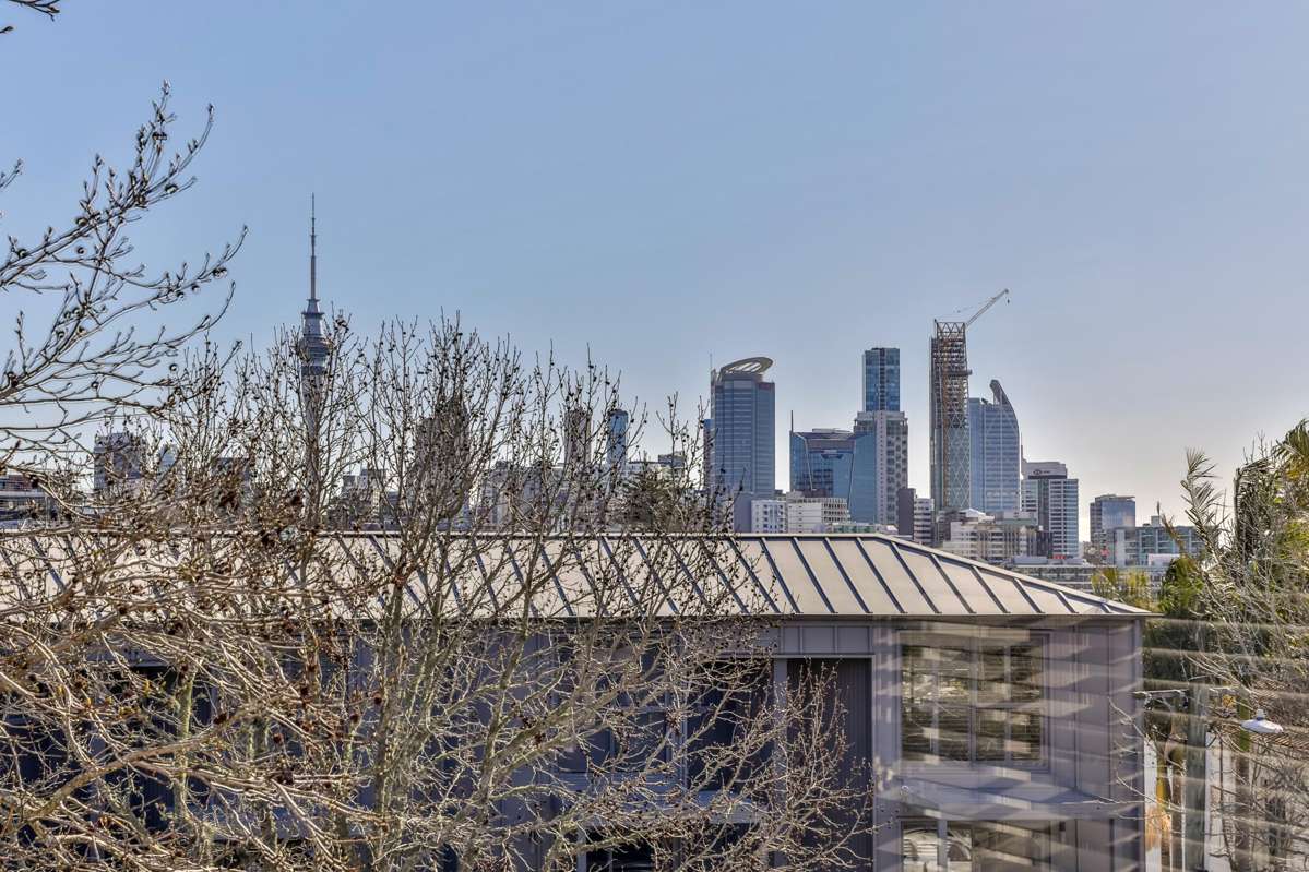 6/5 Balfour Road_4