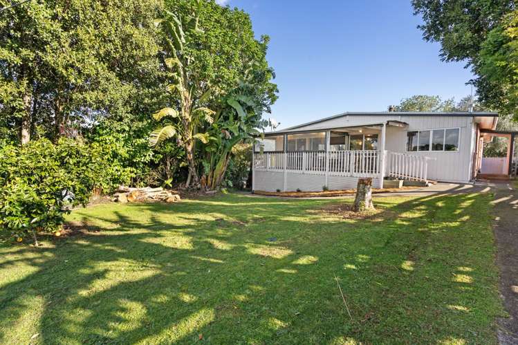 14 Parkland Crescent Te Kamo_6