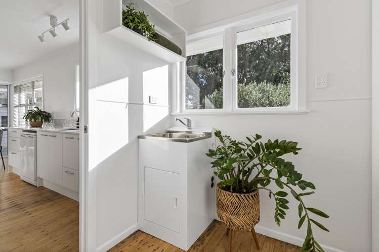 2/23 Mickle Street Te Atatu South_13