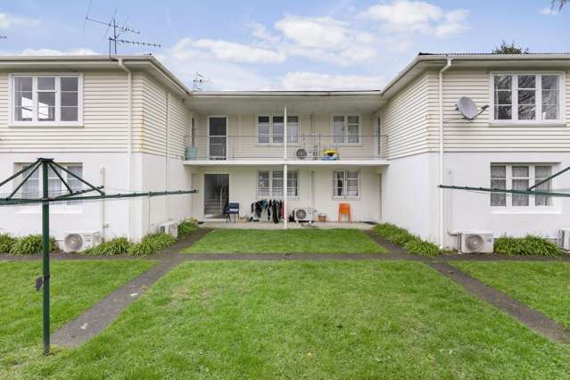 1-6/45 Pine Avenue Ebdentown_1