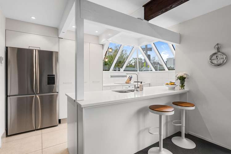 96 Rossall Street Merivale_8