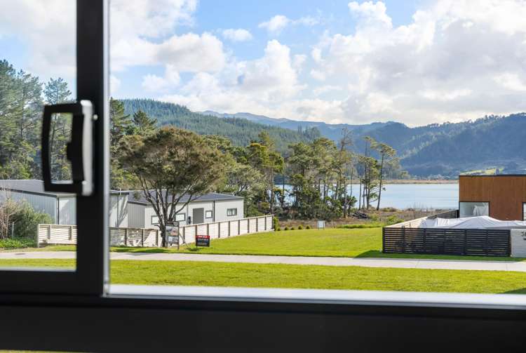 18 Pinnacles Lane Pauanui_16