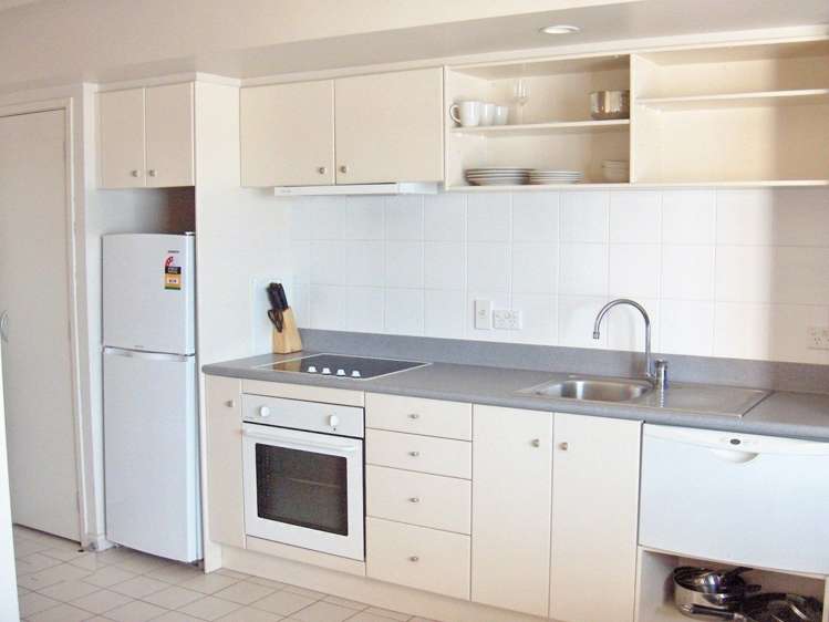 13k/1 Emily Place Auckland Central_3