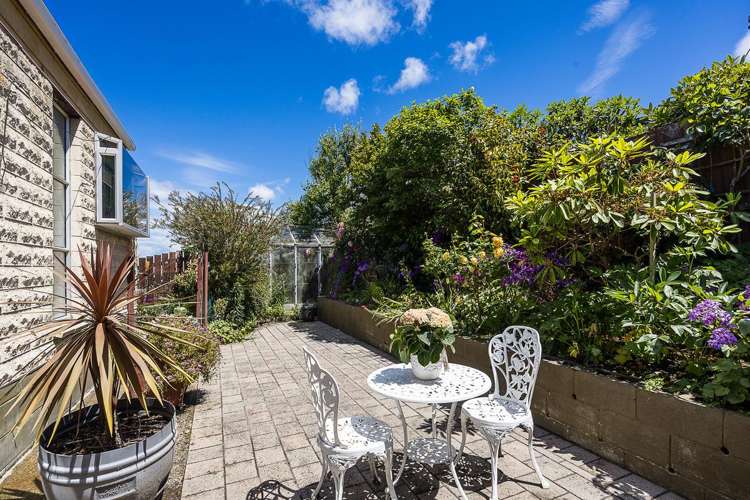 A/8 Norman Street Tainui_17