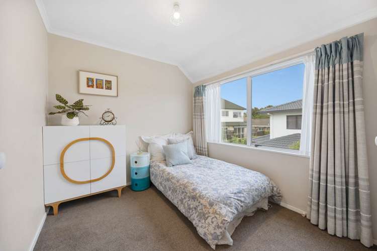 2/26 Headcorn Place Botany Downs_19