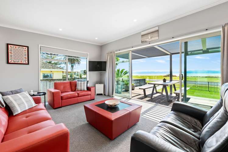 989 East Coast Road Kaiaua_3