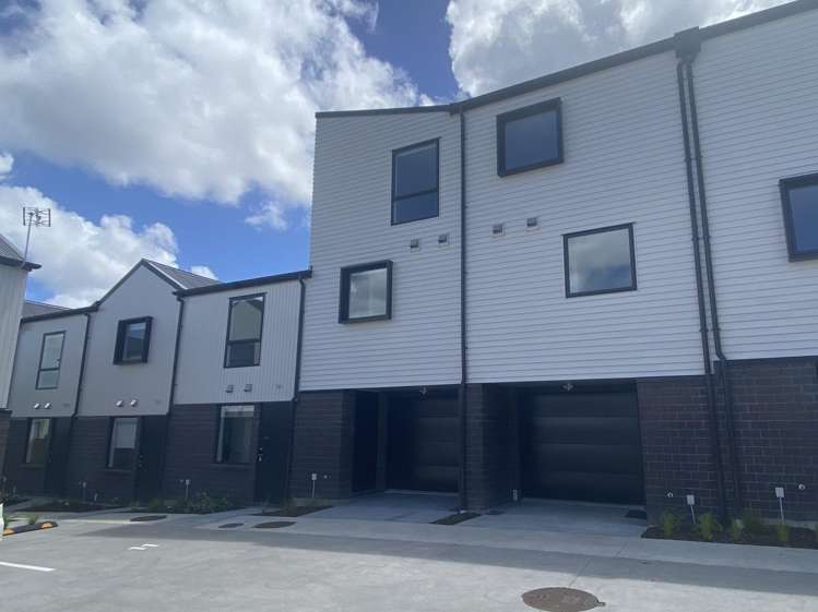8/3234 Great North Road 1732_0
