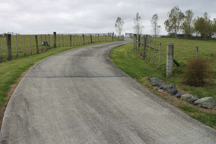 79 Jumna Road Maungaturoto_8