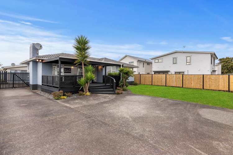 24 Tairere Crescent Rosehill_14