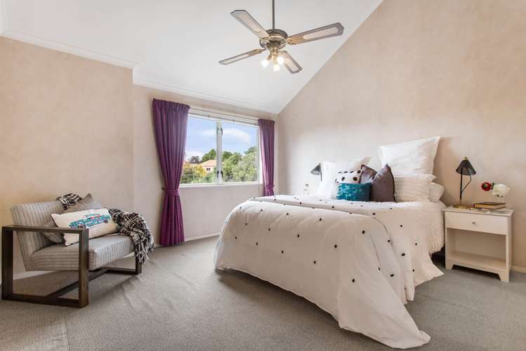 6 Chettle Court New Lynn_8