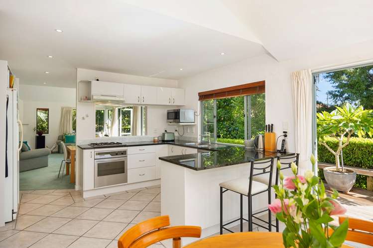 8a Robley Crescent Glendowie_5