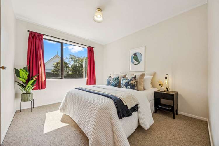 12a Gardner Road Epsom_18