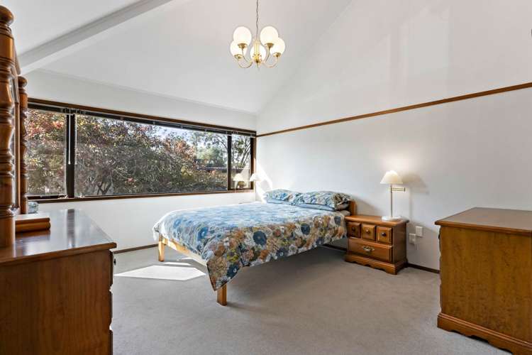 2/12 Penzance Road Mairangi Bay_12