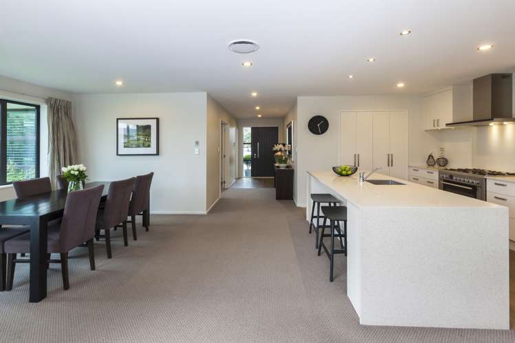 16 Handley Crescent Wigram_21