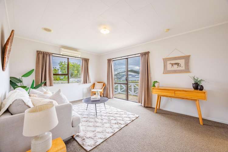 6 Woburn Street Waipukurau and Surrounds_18