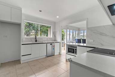 114 Alfriston Road_2