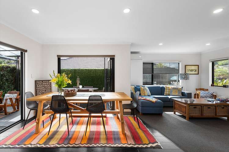 37 Alpers Ridge Leamington_3