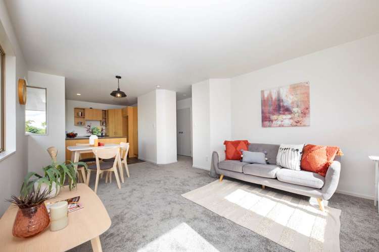 140 Titirangi Road New Lynn_9