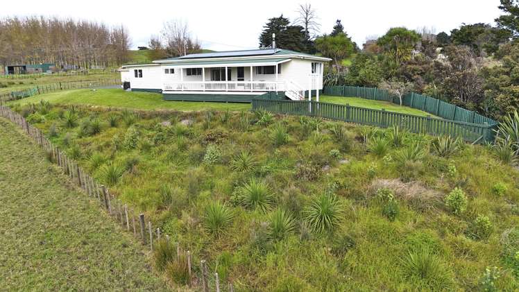 4062 Kaipara Coast Highway Tauhoa_13