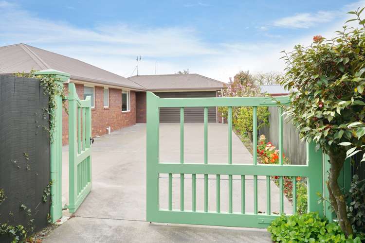 6c Kirk Road Templeton_17