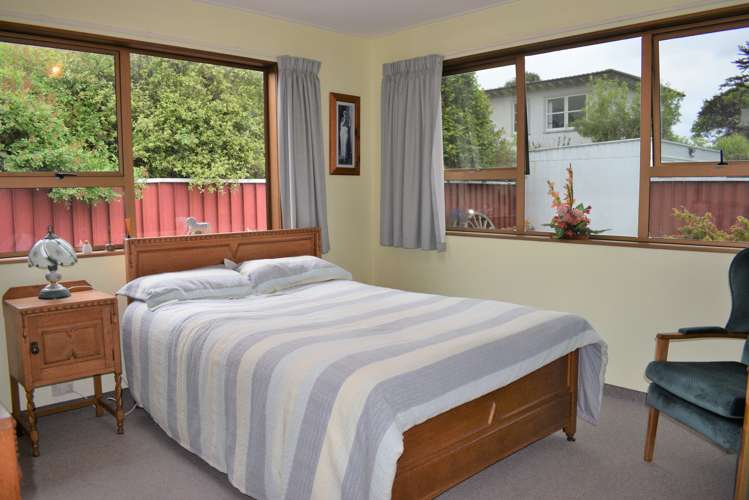 7 Knights Grove Otaki_10