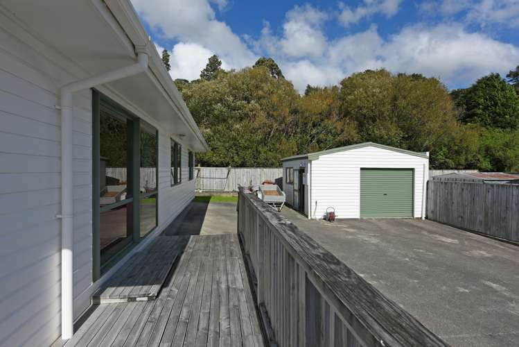 2 Hillside Drive Maoribank_20