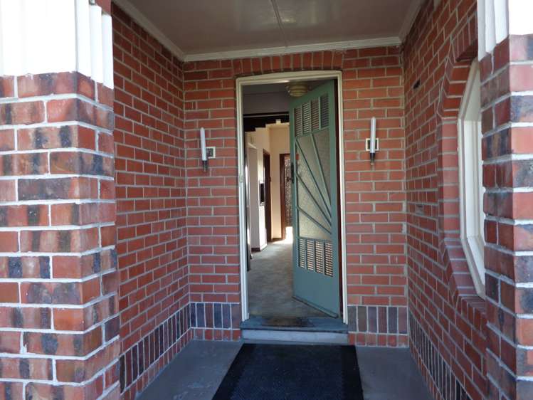 84 Clyde Street Balclutha_21