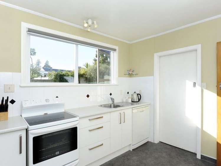 562a Main Road Stoke Stoke_3