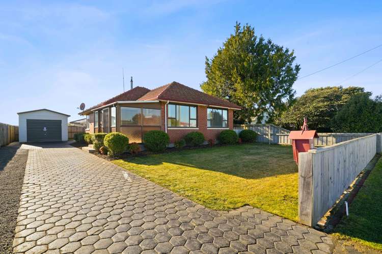 66 Moffett Street Islington_19