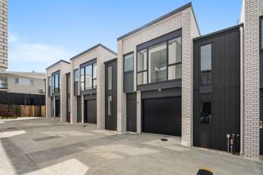 7/36 Thatcher Street_2