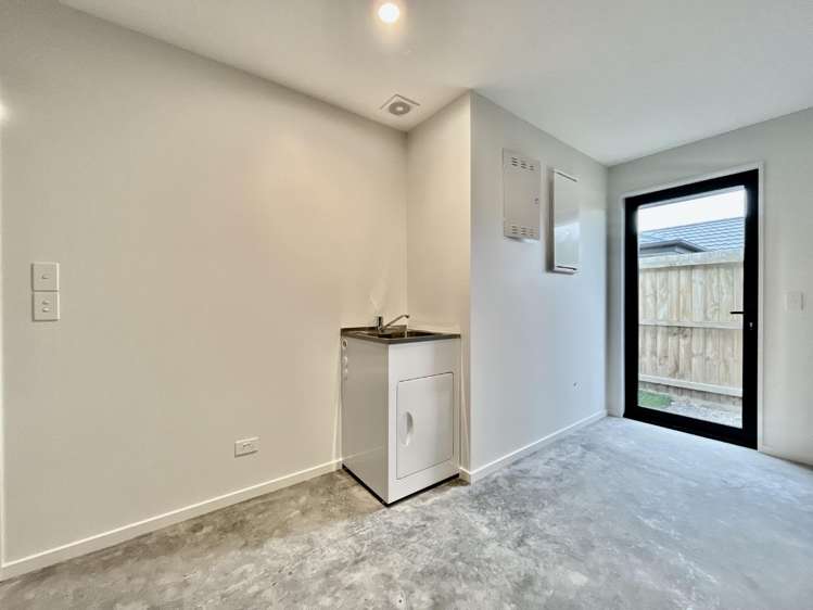 32 Whites Tramway Road 1447_16