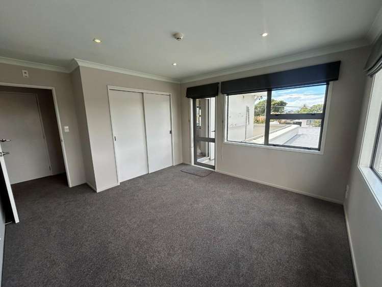 10 Grenada Street 11229_8