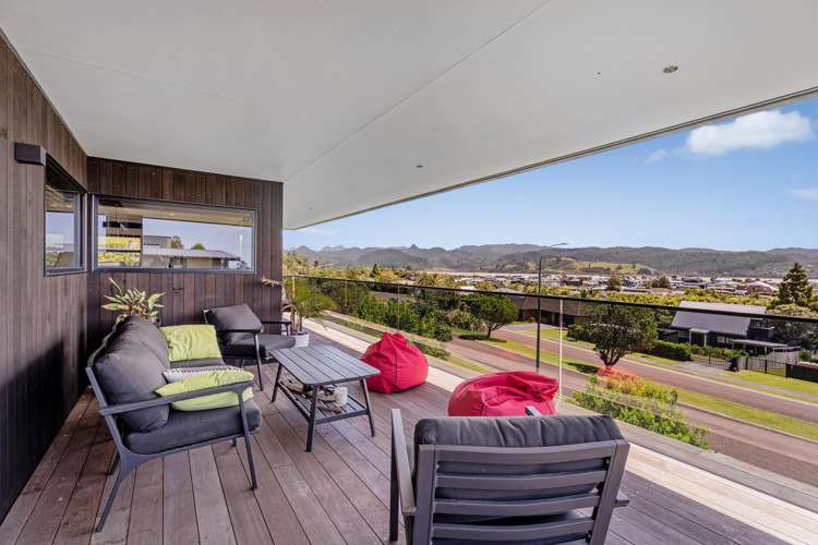 7 Panorama Parade Pauanui_19